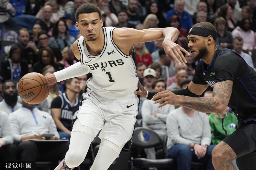 迅速崛起为 迅速崛起为